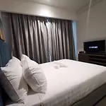 The Ooak Suites And Residence@ Kiara 163